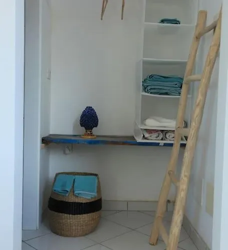 Ravissante Maison Bleue - Azzura Frühstückspension