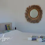 Ravissante Maison Bleue - Azzura לינה וארוחת בוקר