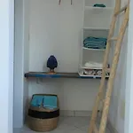Ravissante Maison Bleue - Azzura לינה וארוחת בוקר
