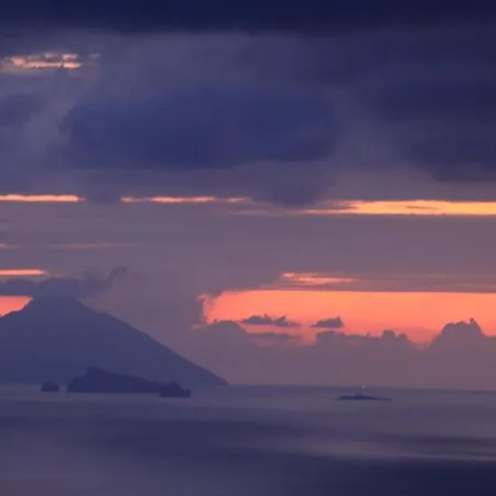 Ravissante Maison Bleue - Azzura Couette-café *