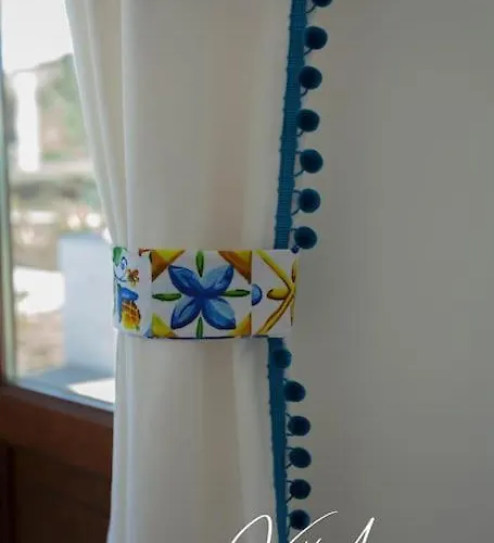 Ravissante Maison Bleue - Azzura