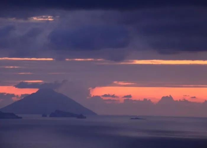 Ravissante Maison Bleue - Azzura Alojamento de Acomodação e Pequeno-almoço *